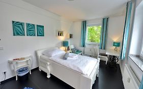 Hostel am Niederfeldsee